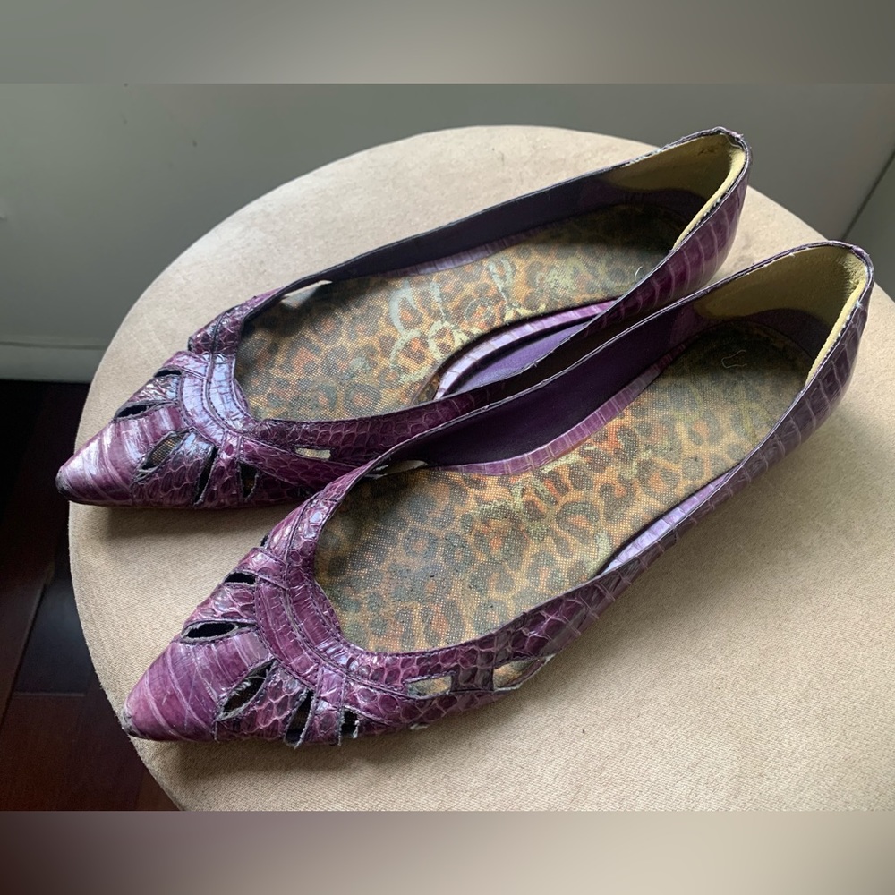 Purple faux snake skin Sam Edelman flats 6 1/2